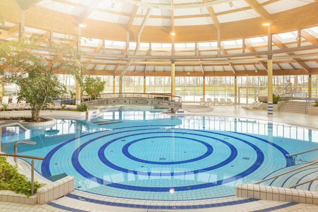 Fewo Mit Terrasse, Gratis Nutzung Vom Ahoi Erlebnisbad Und Sauna In Sellin - Haus Blick Zur See Fewo 13 غورين المظهر الخارجي الصورة